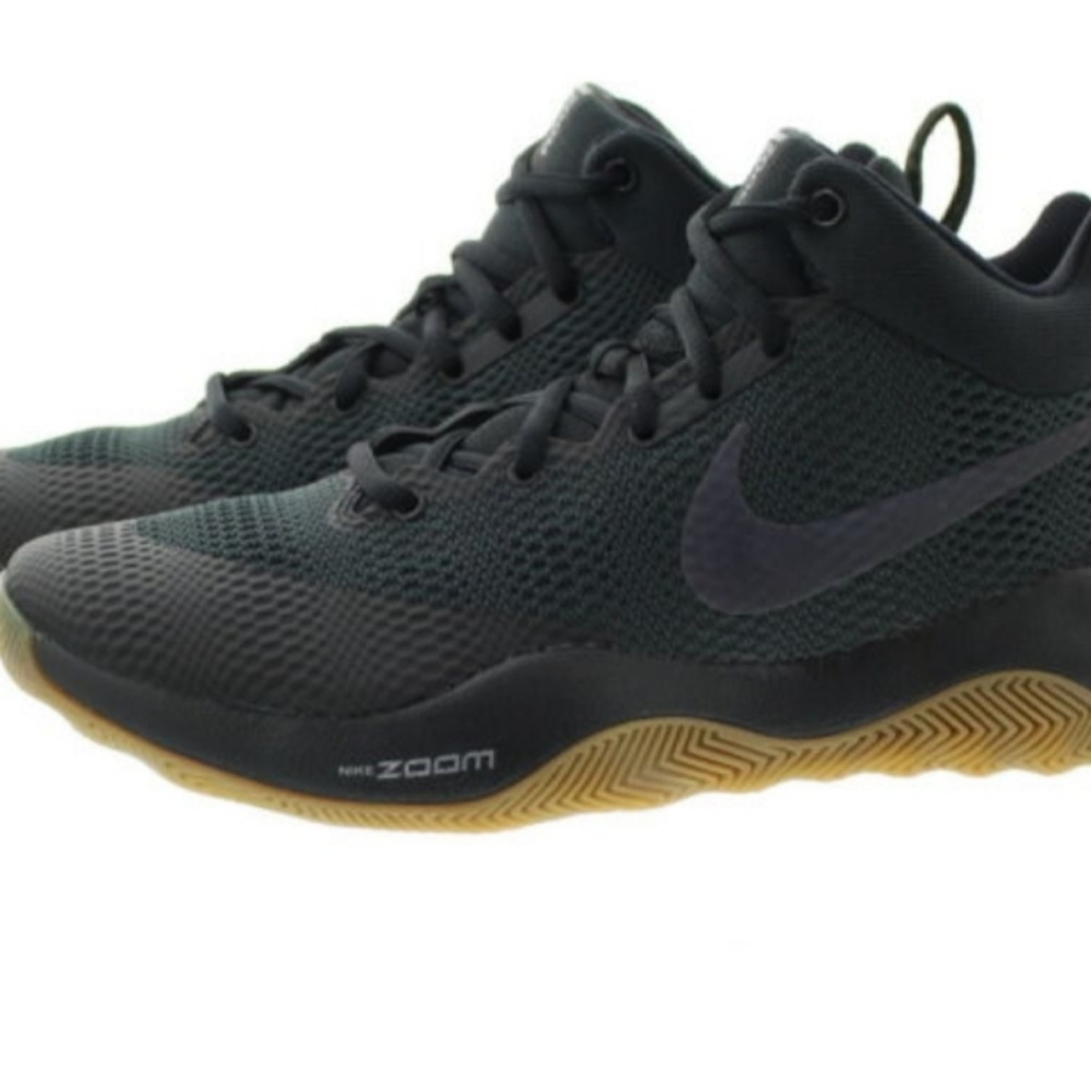WOMEN'S NIKE ZOOM REV 9.5/NIB/NEVER WORN/VERY COOL